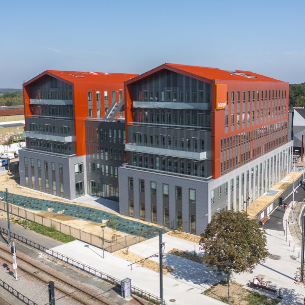 Bureaux, siège régional Orange, L'estuaire - crédit Julien Gazeau